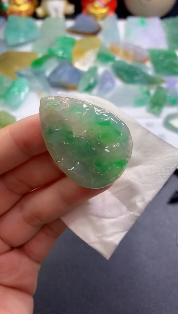 【闪购商品】翡翠吊坠(不含链)未镶嵌639