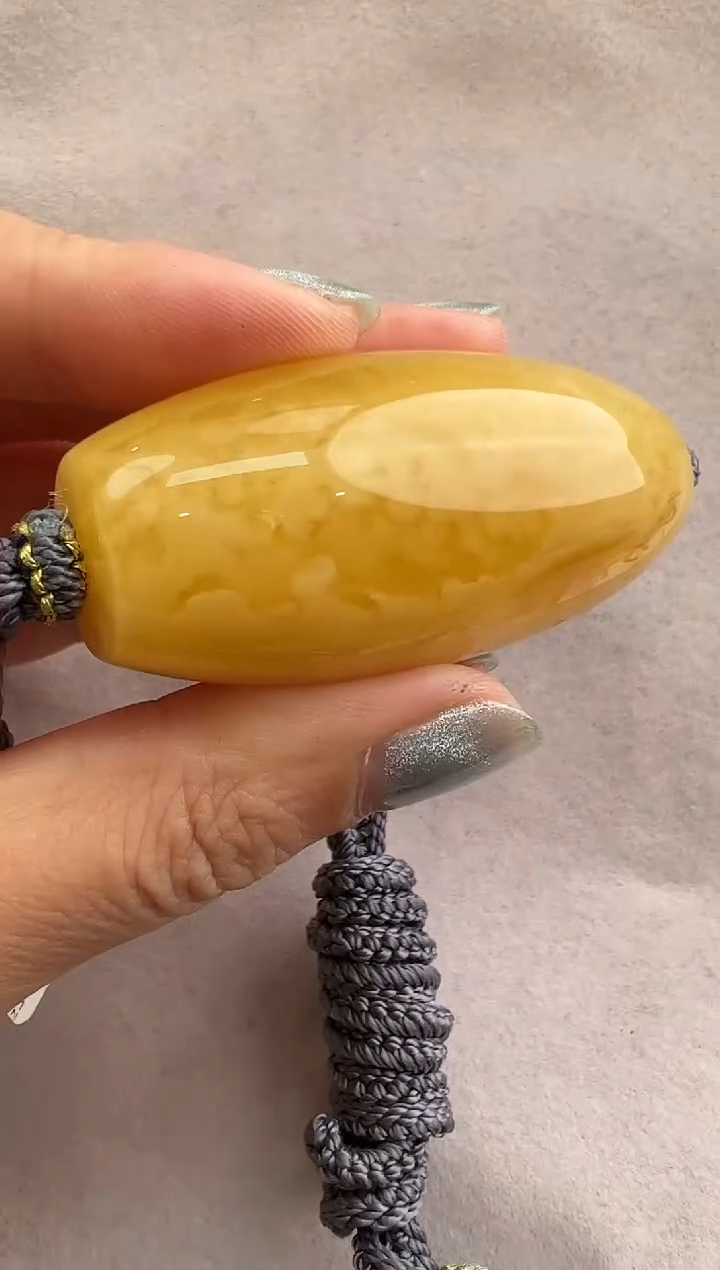 【闪购商品】琥珀裸石未镶嵌10217117-吊坠