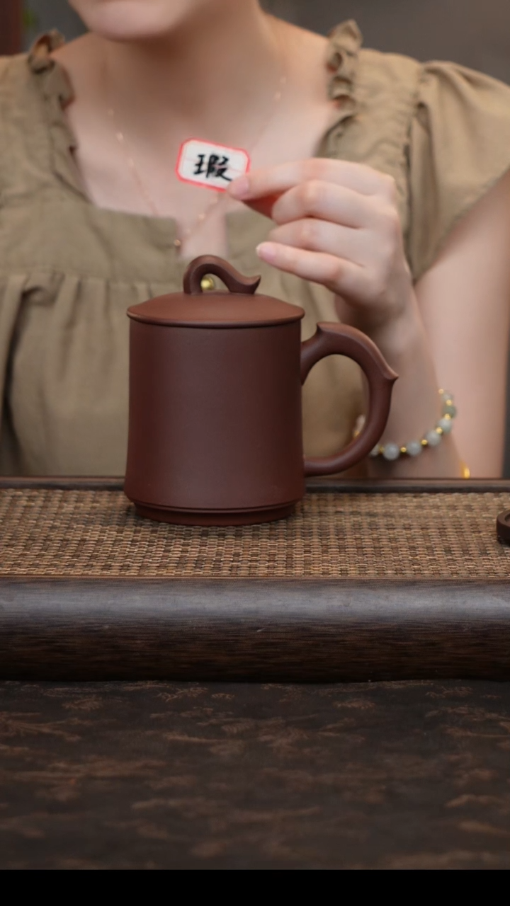 茶杯紫砂紫泥清光束暇