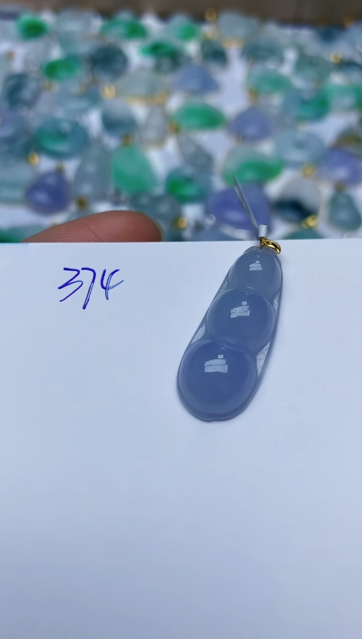 【闪购商品】翡翠颈饰18K金镶嵌天然翡翠A货