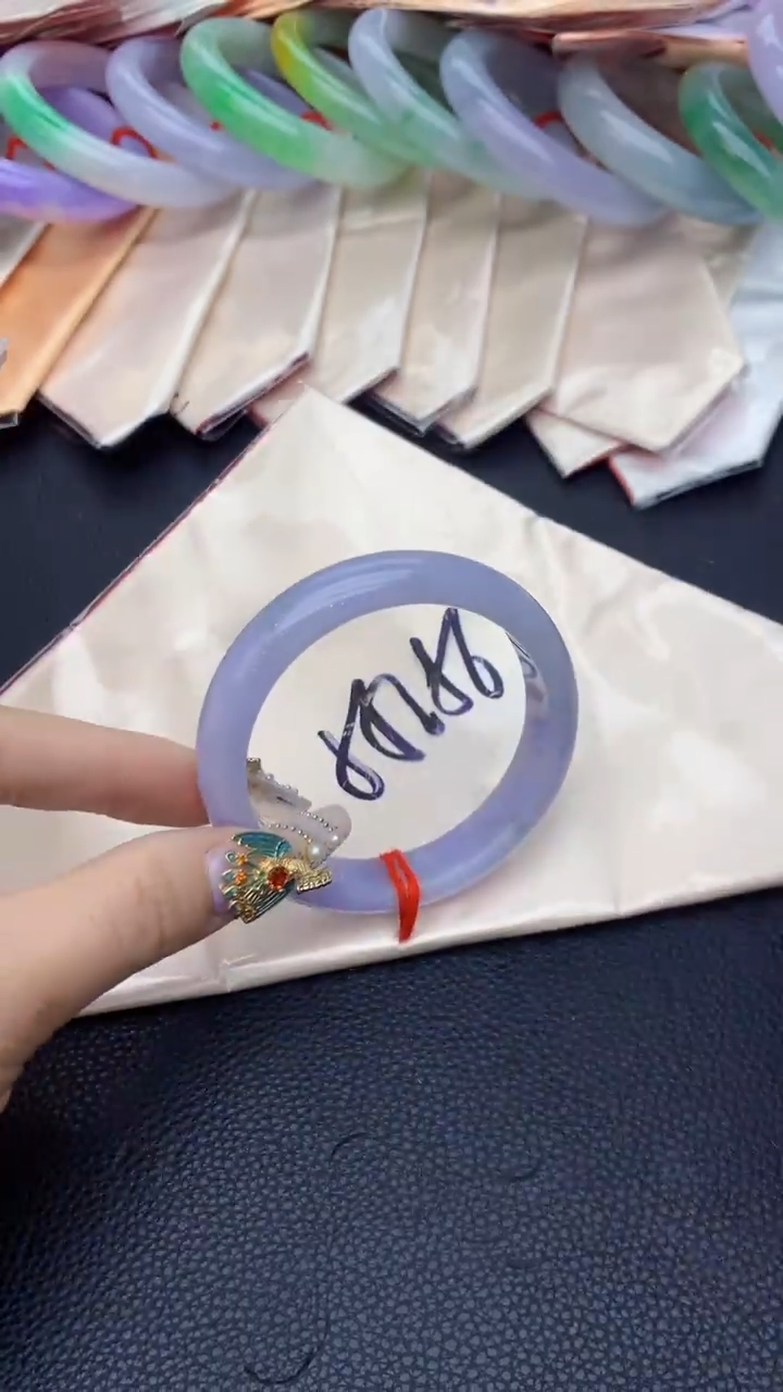 【闪购商品】翡翠手镯未镶嵌0682975675