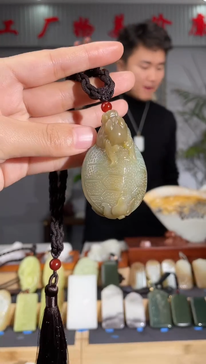 【闪购商品】和田玉颈饰未镶嵌拍一发一 多样性发货