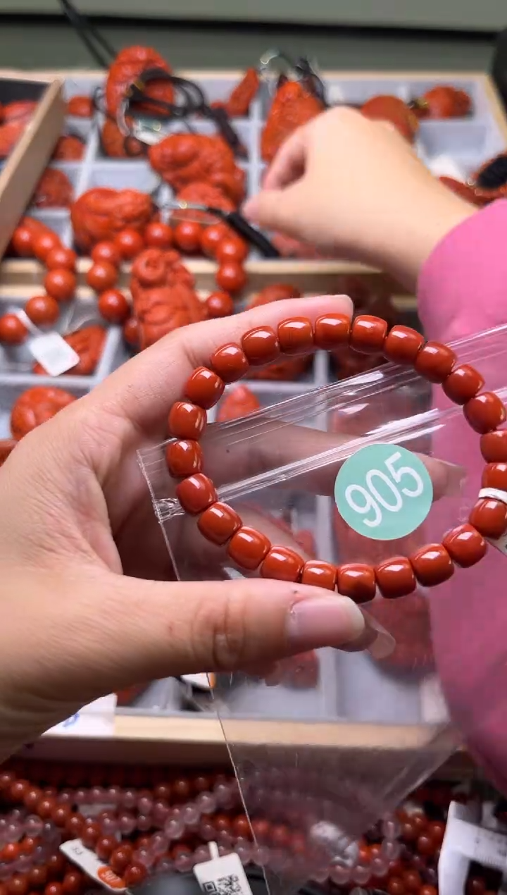 南红玛瑙未镶嵌珠宝奇石905-8+