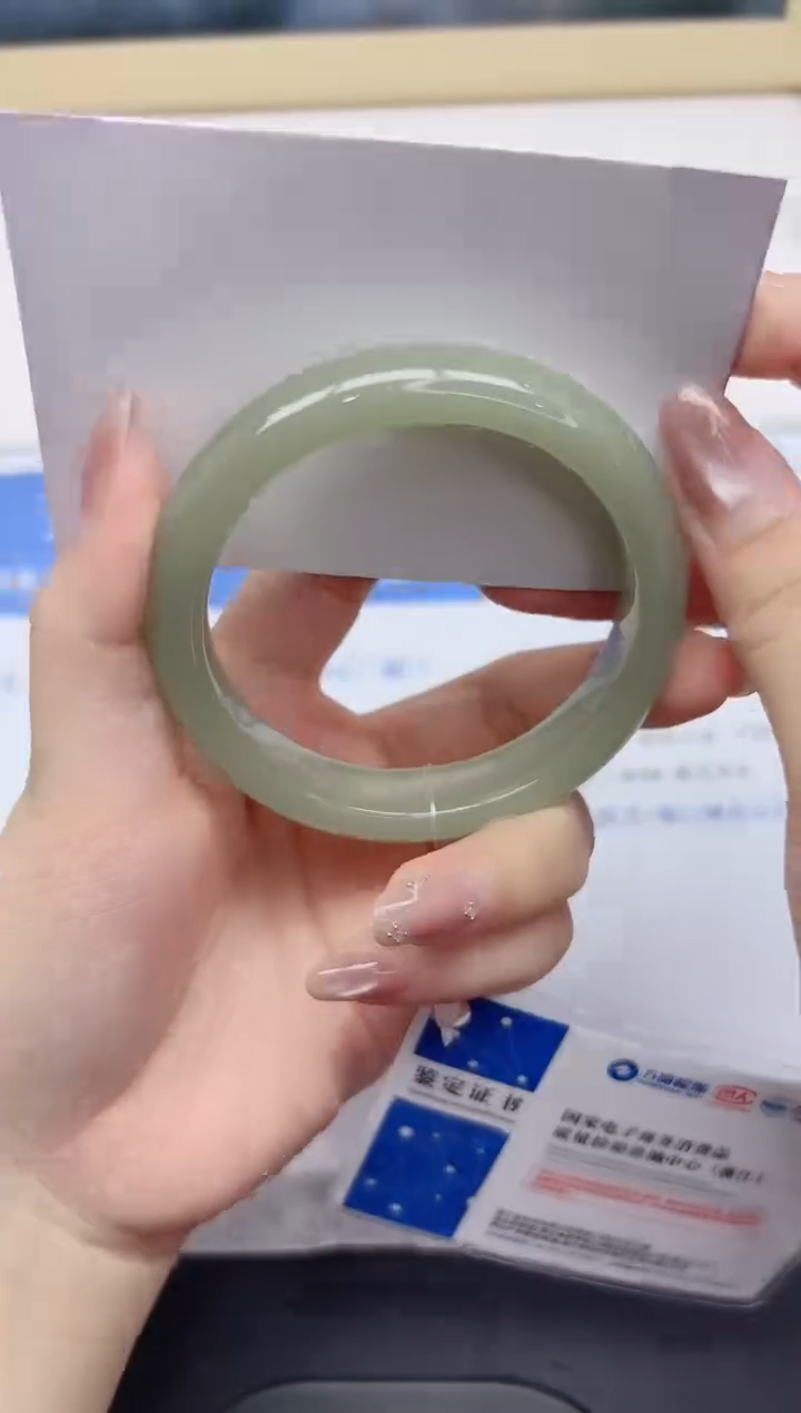 石英质玉手镯未镶嵌185-57.7