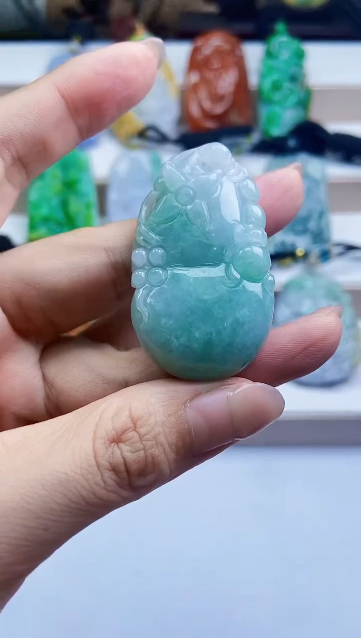 颈饰未镶嵌翡翠翡翠A货