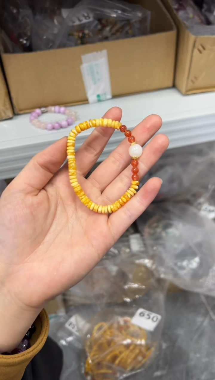 【闪购商品】蜜蜡手链未镶嵌回流老蜜蜡药片设计款手链[650]