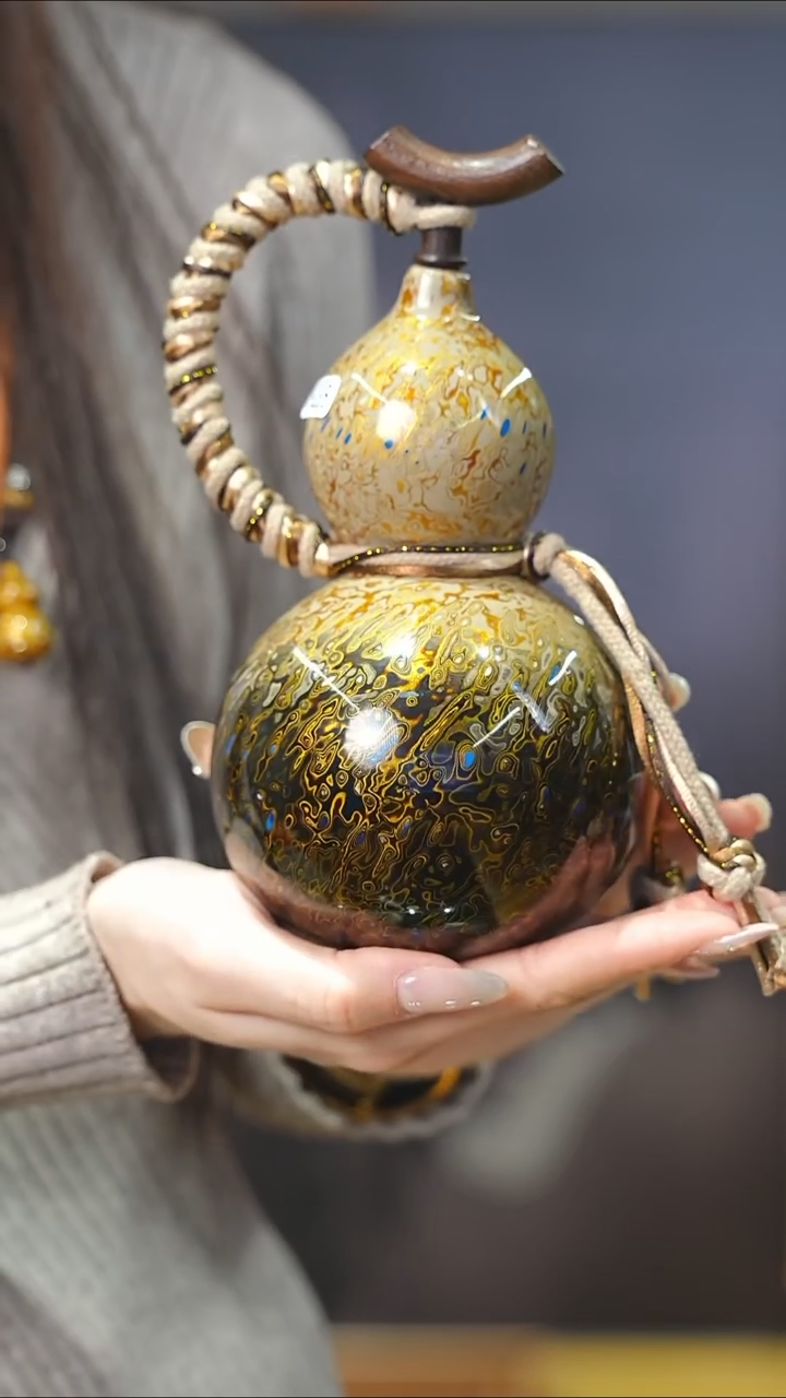 【闪购商品】XH235漆艺酒葫芦不包手串及旋转底座