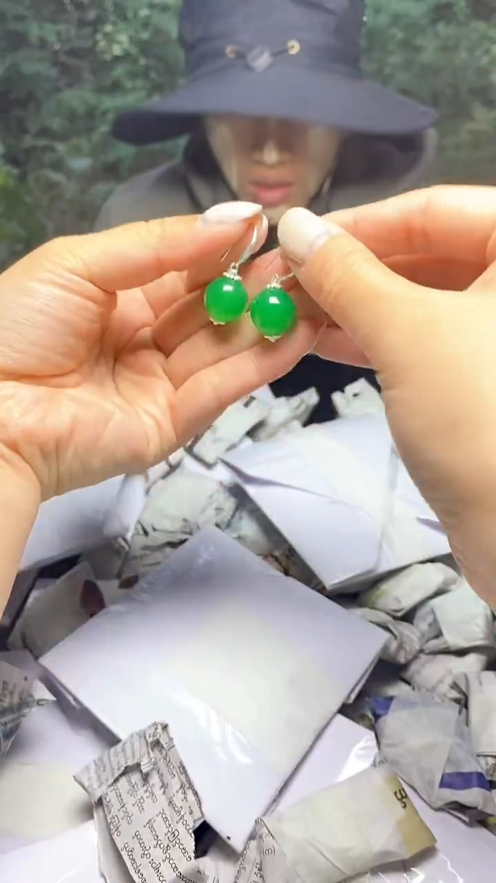 满色吊坠 所见即所得！