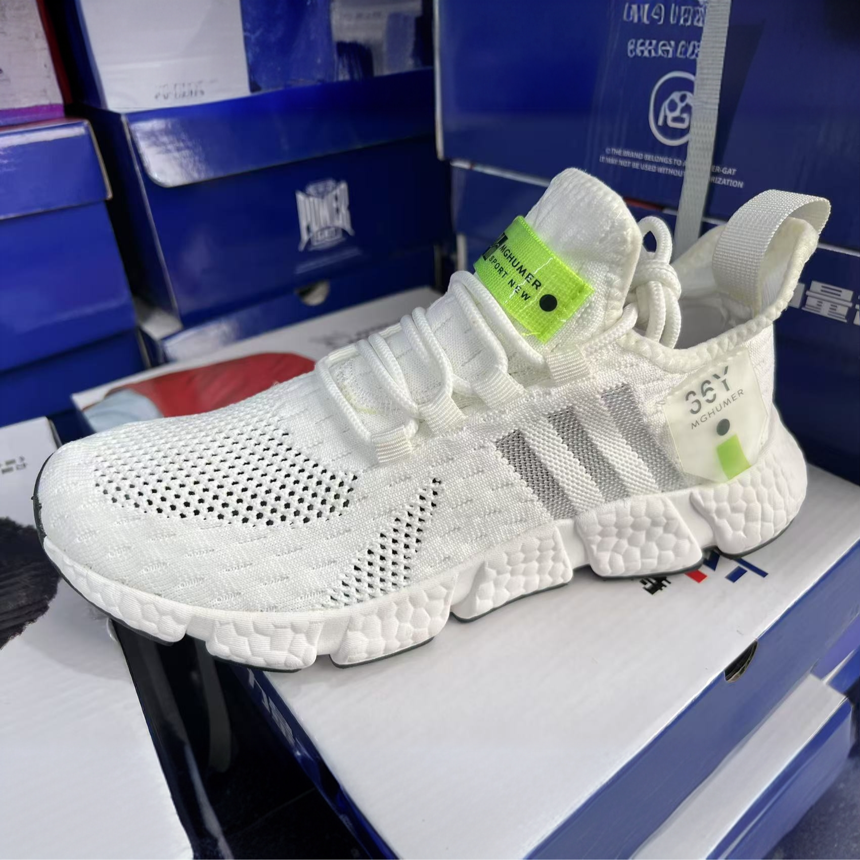 软底跑鞋新款百搭学生运动减震休闲跑步鞋轻便运动鞋鞋子36y