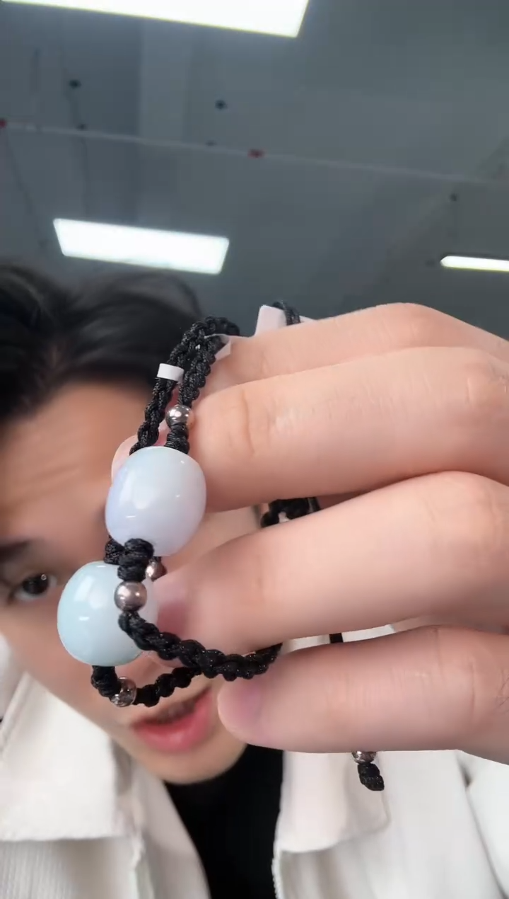 未镶嵌手绳翡翠翡翠桶珠手绳多样性发一