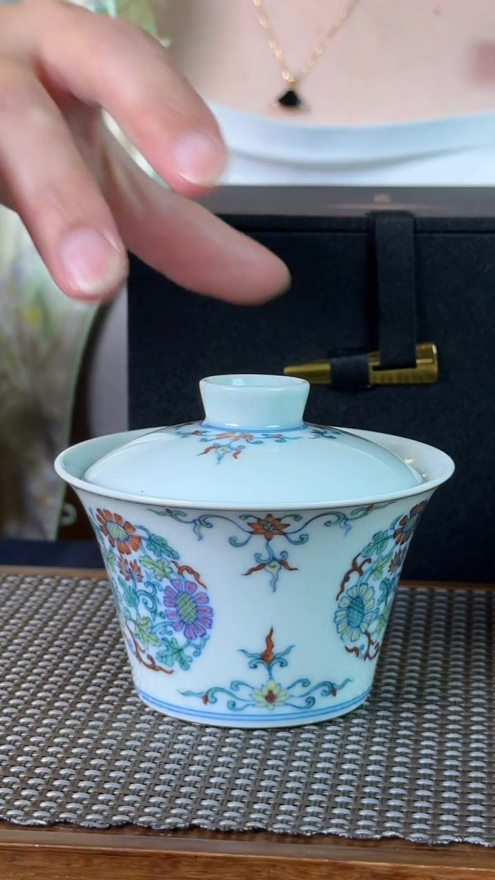 茶壶紫砂三余雍正斗彩
