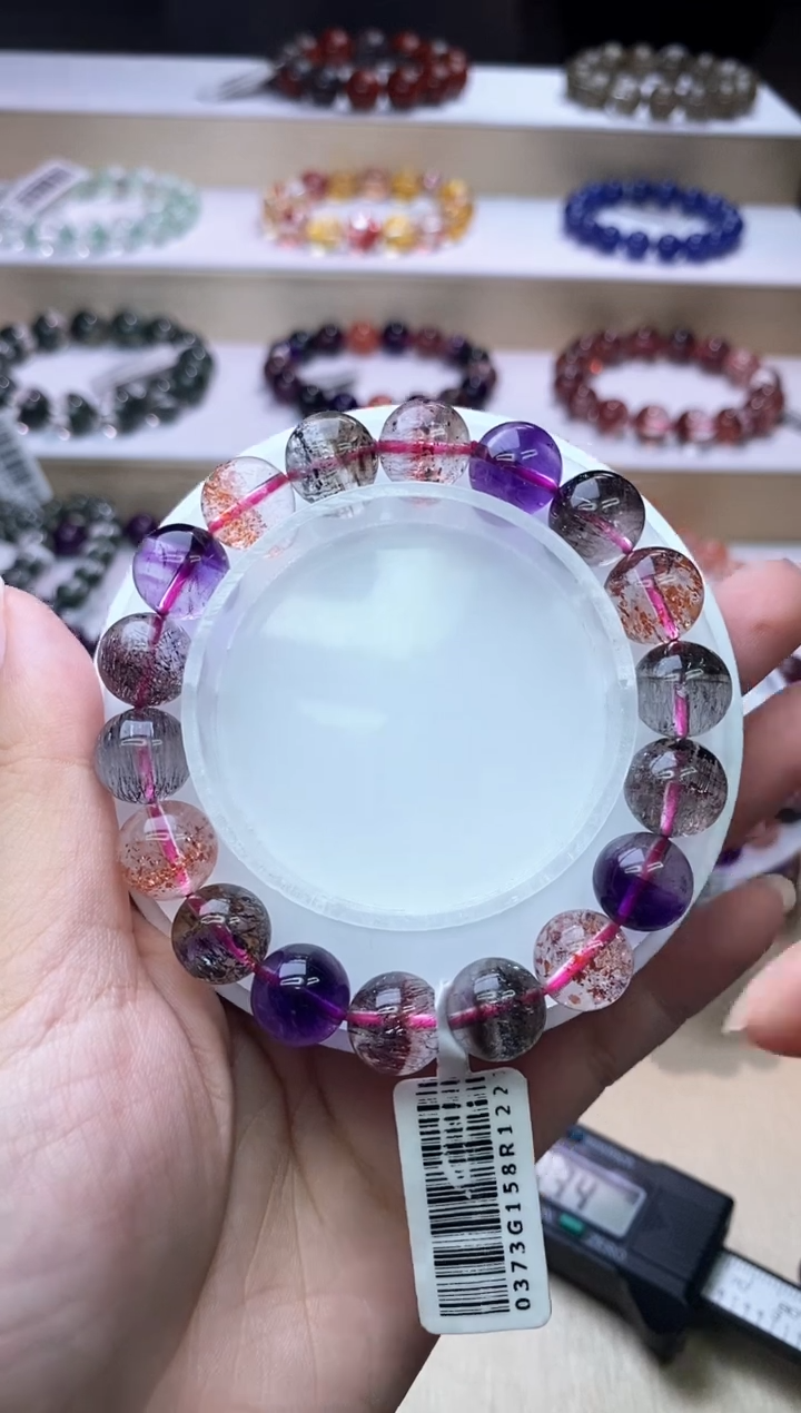 【闪购商品】水晶手链未镶嵌黑加仑超七11m+