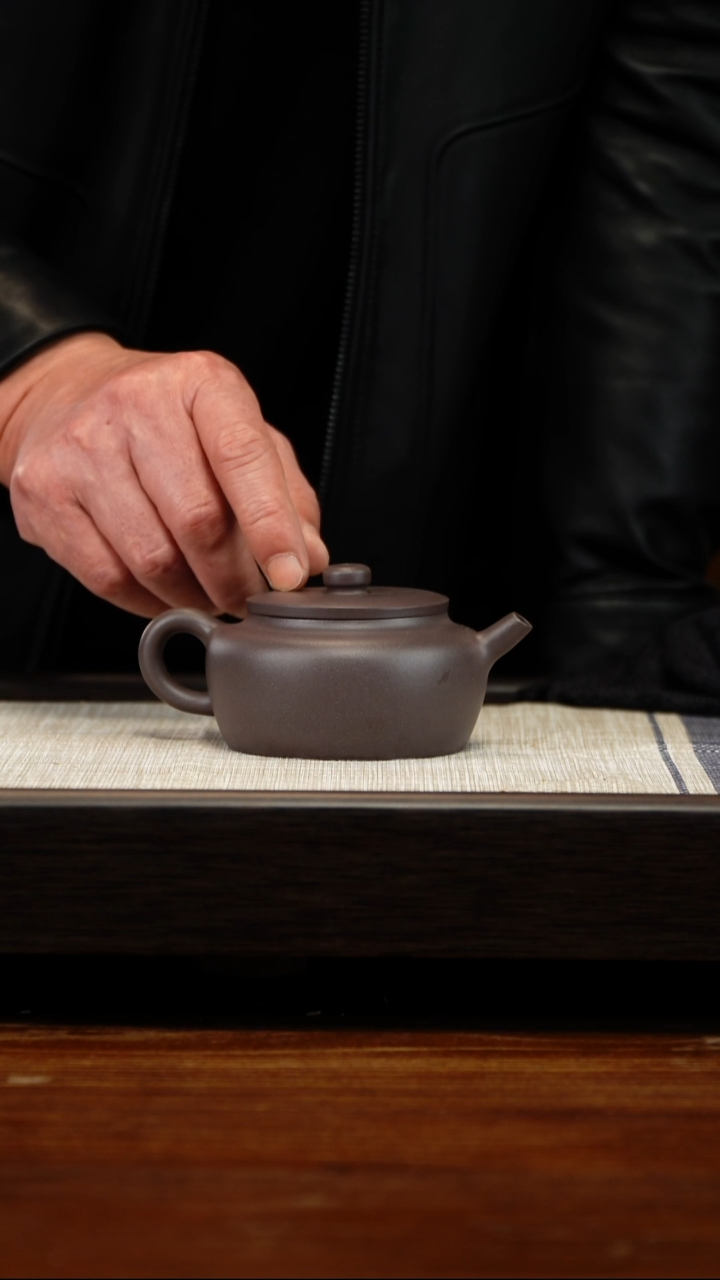 茶壶紫砂四底桑扁