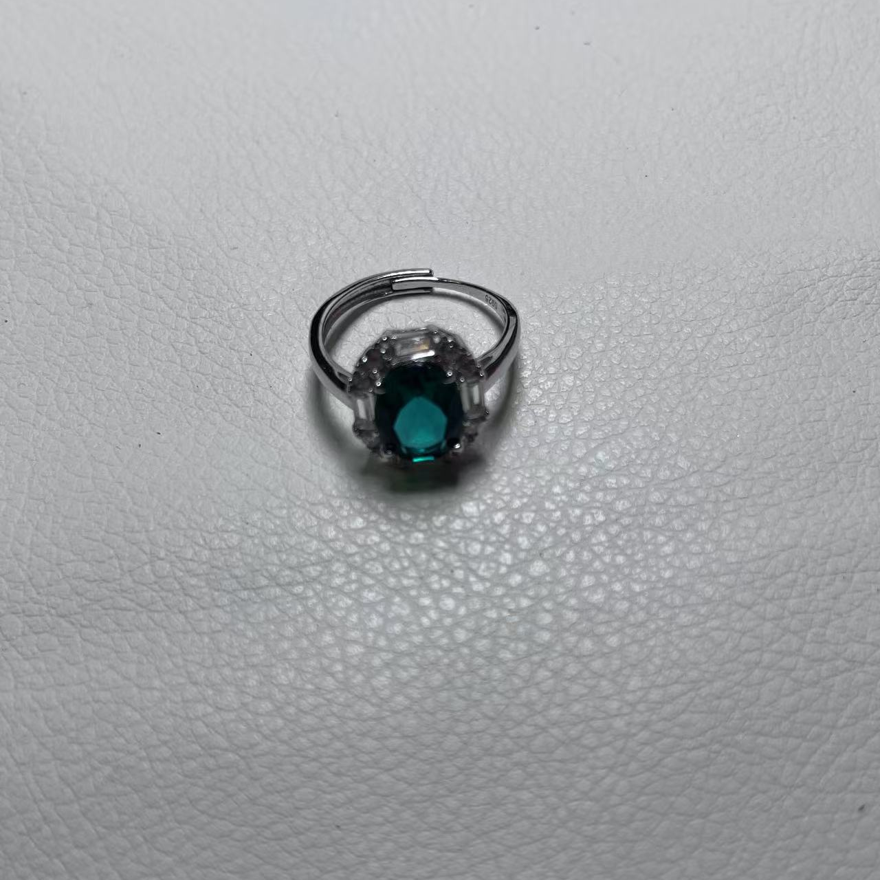 合金莫桑石戒指 手工气质绿色时尚绿色镶嵌戒指865