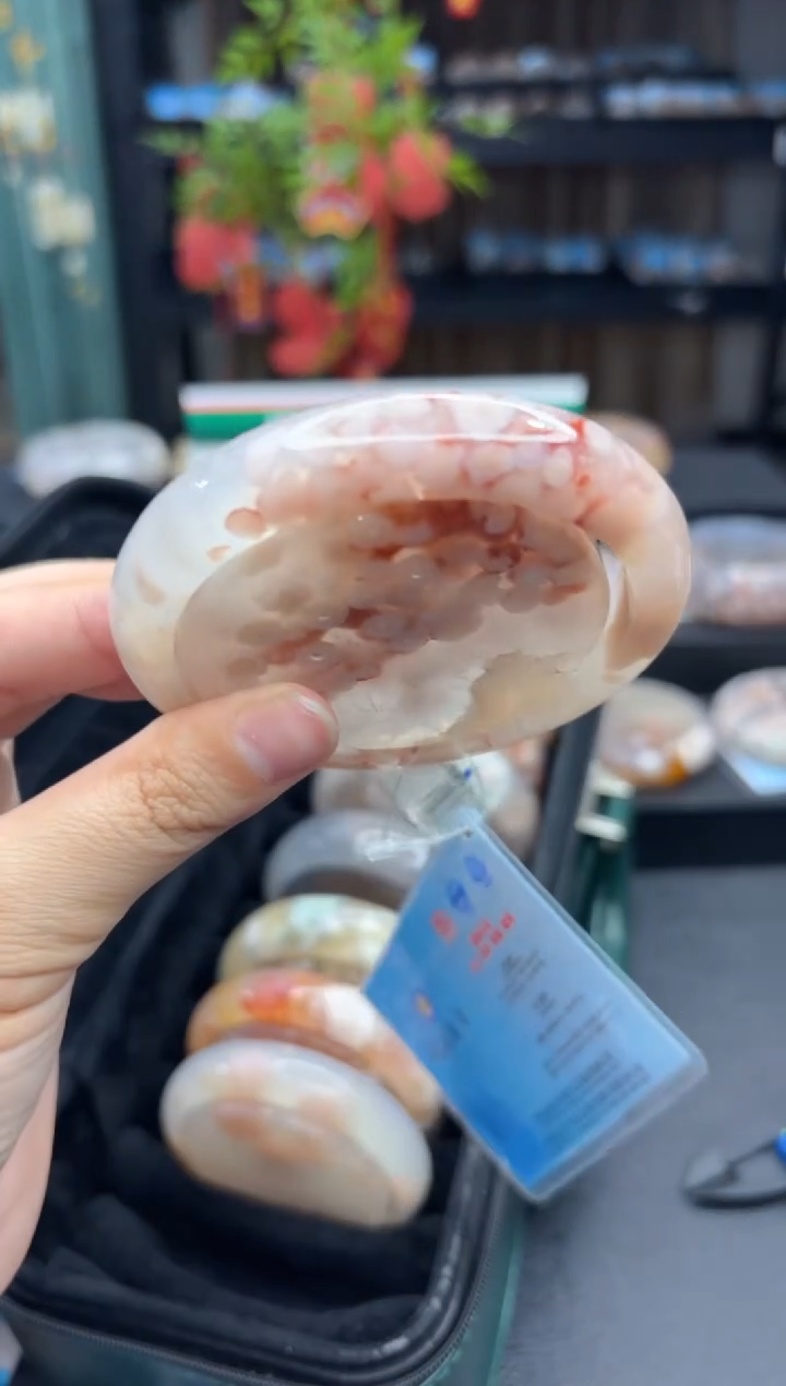 【闪购商品】石英质玉手镯未镶嵌127（61圈赠送镯心）