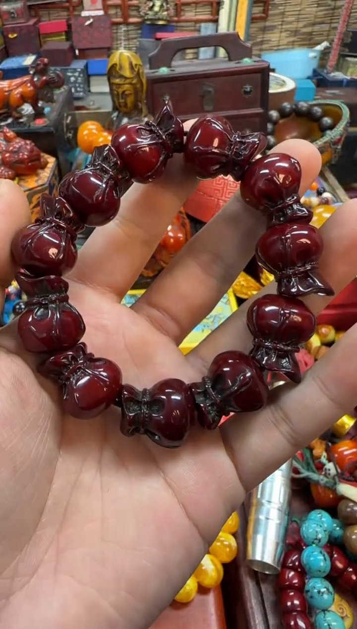 【闪购商品】蜜蜡裸石未镶嵌 推荐好物如图所示