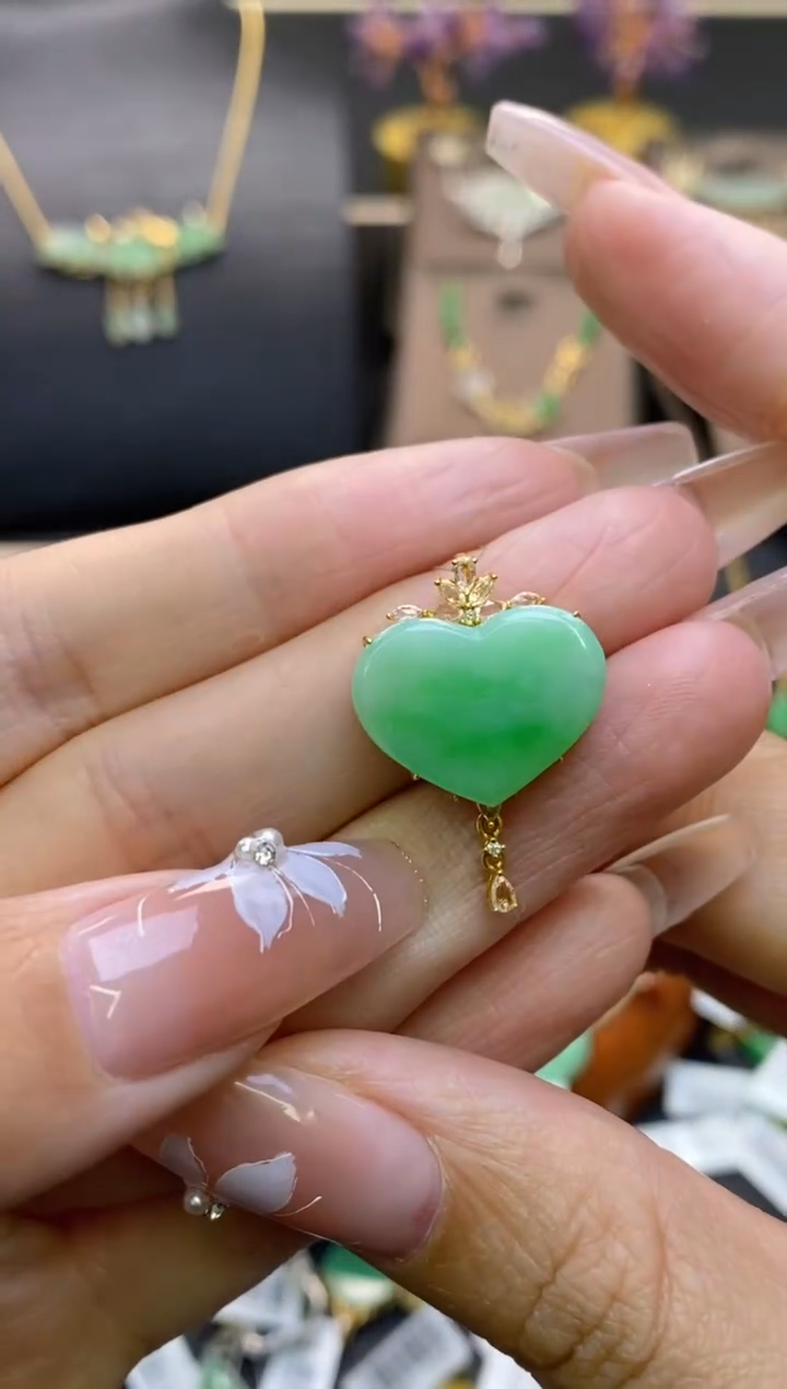 【闪购商品】翡翠颈饰18K金镶嵌净货12433