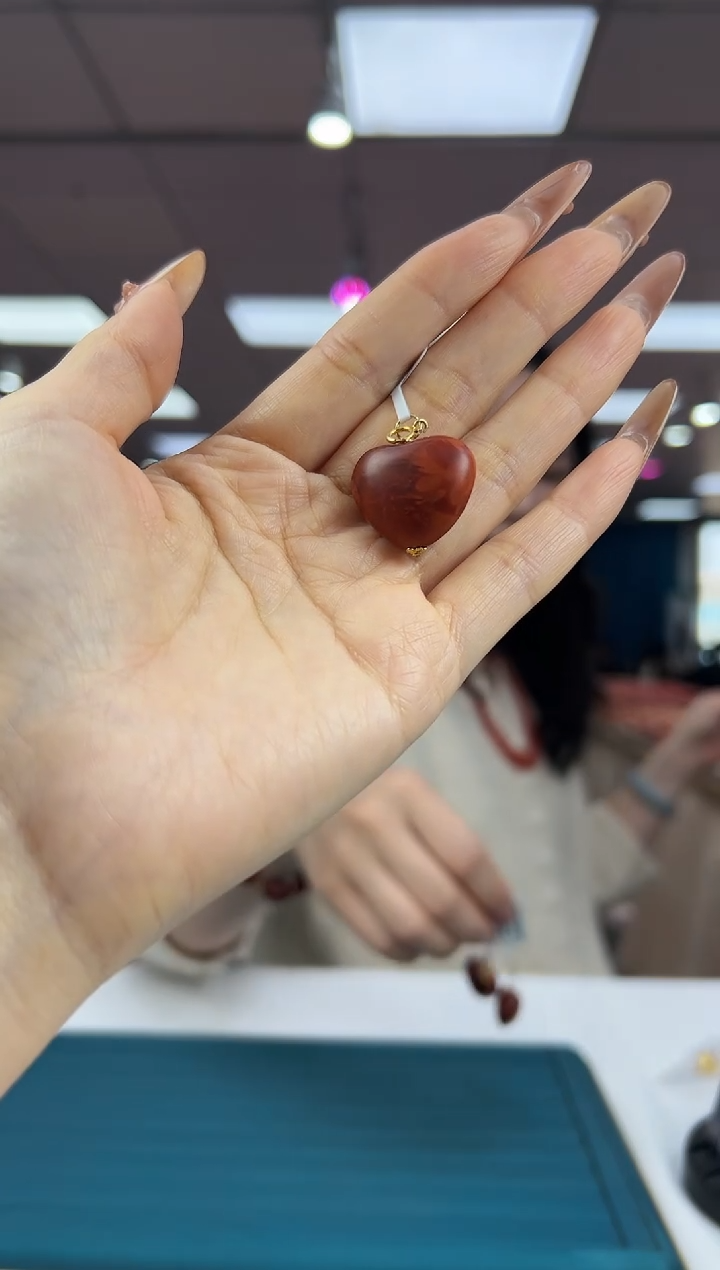 未镶嵌吊坠（不赠链）南红玛瑙12.27-（多样式发一）2510290199