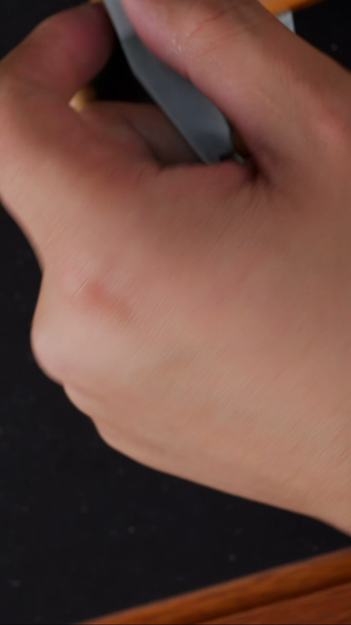 【闪购商品】猴头核桃吊坠8+小老型满天星