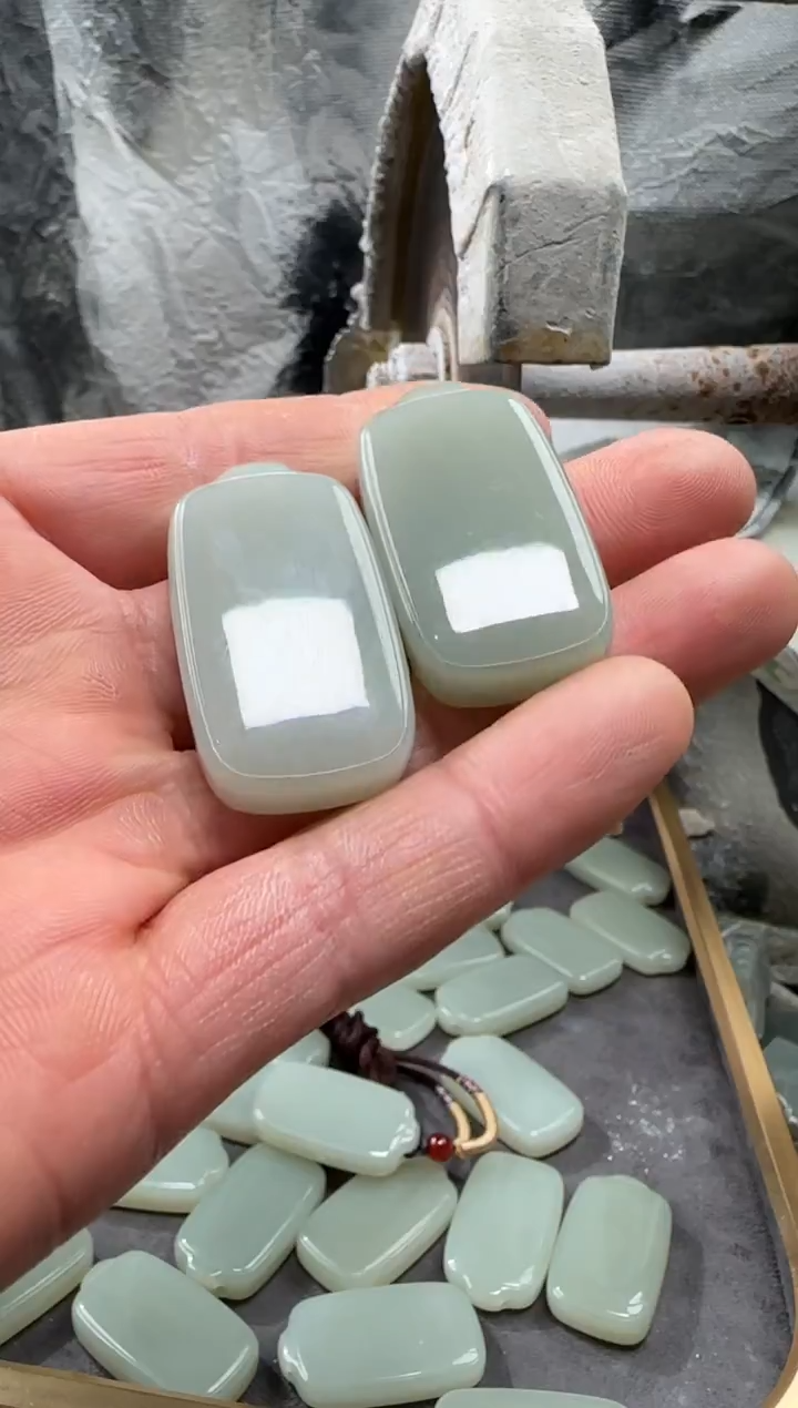 颈饰未镶嵌和田玉吊坠多样性拍一发一件