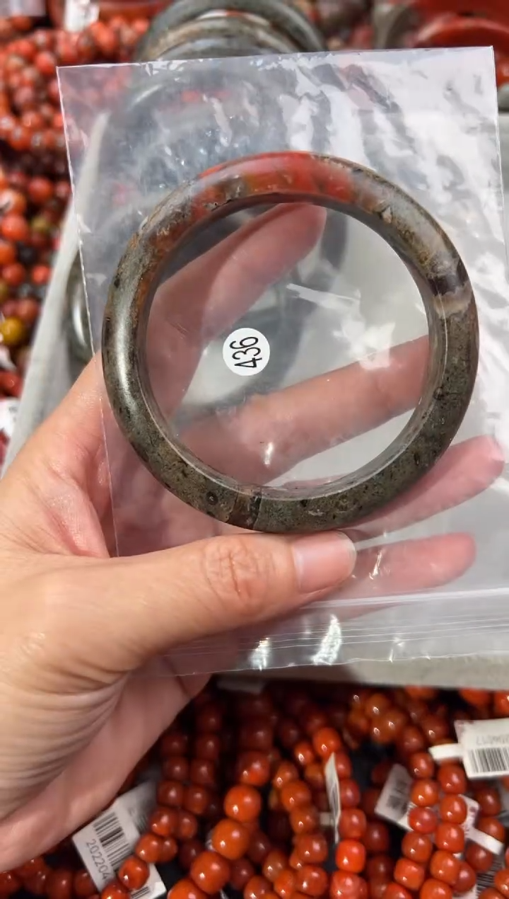 南红玛瑙手串未镶嵌60