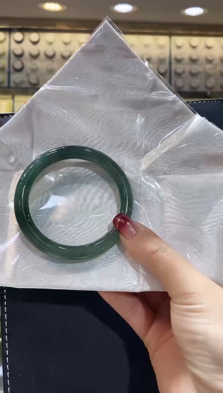 【闪购商品】翡翠手镯未镶嵌LG 翡翠手镯