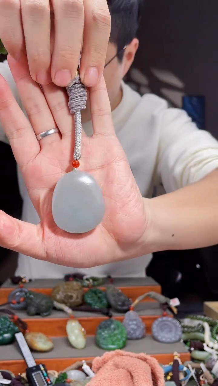 【闪购商品】和田玉颈饰未镶嵌拍一发一