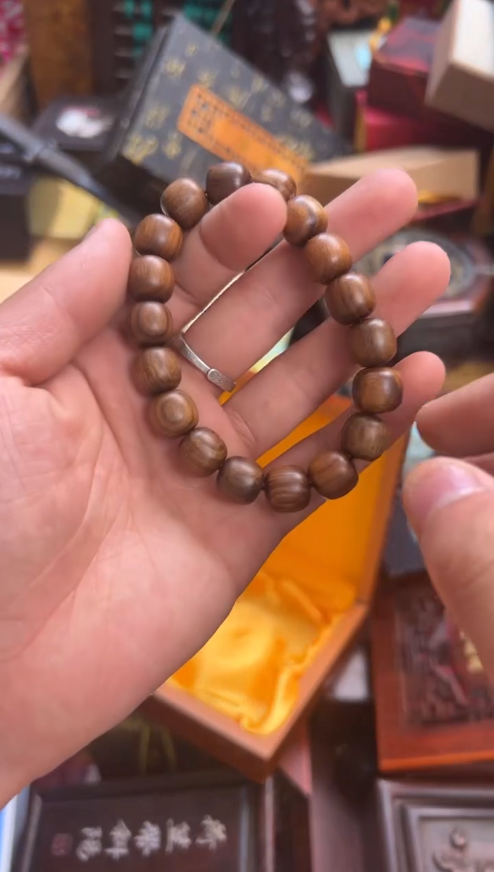 黄花梨/降香黄檀--------瓷--------