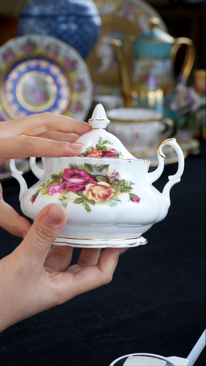 搪瓷米多家中古器物 如图所示 147