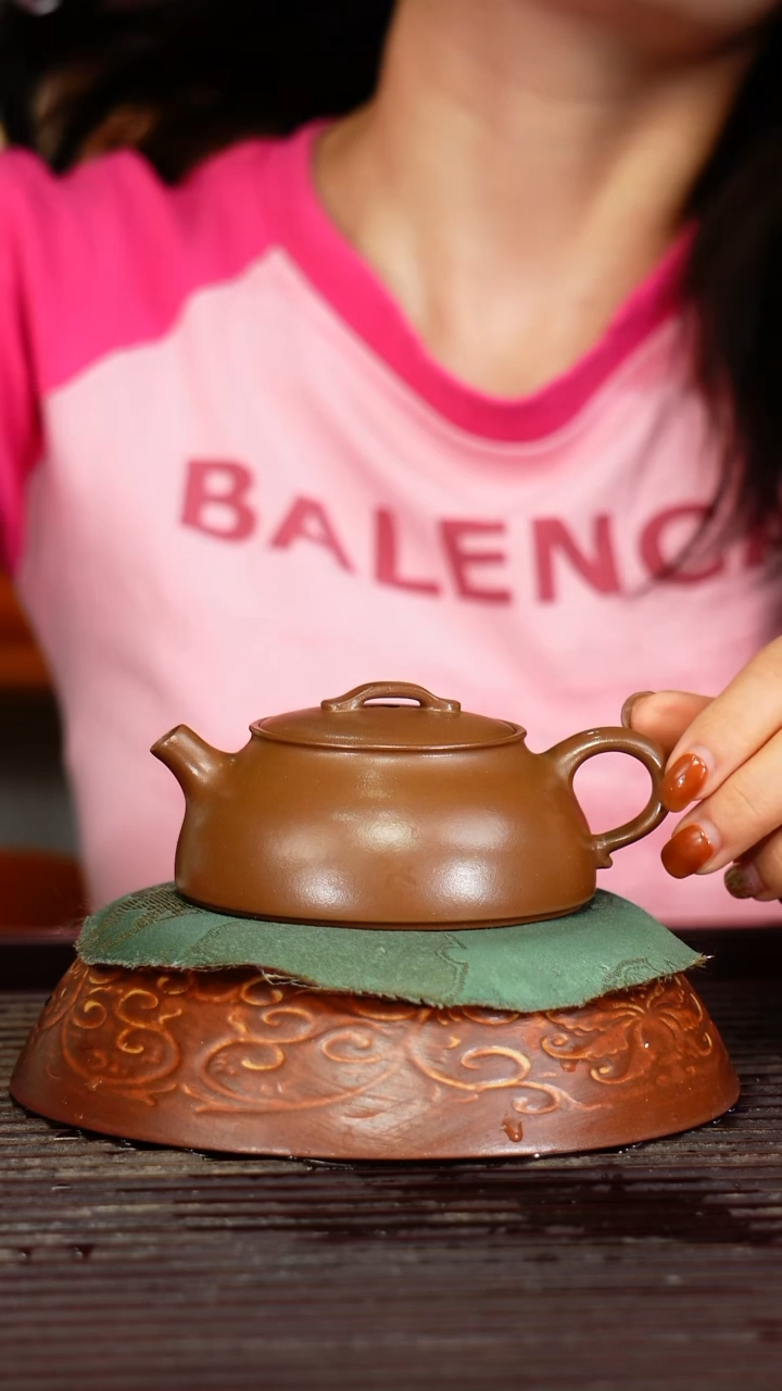 宜兴原矿紫砂壶茶壶宜兴原矿紫砂壶茶壶120C