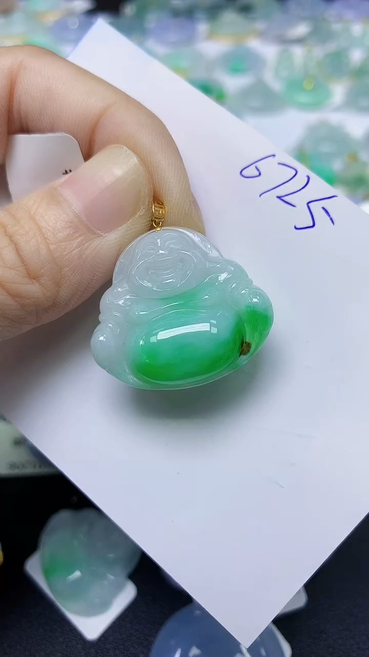 翡翠18K金镶嵌颈饰天然自然緬甸A貨翡翠