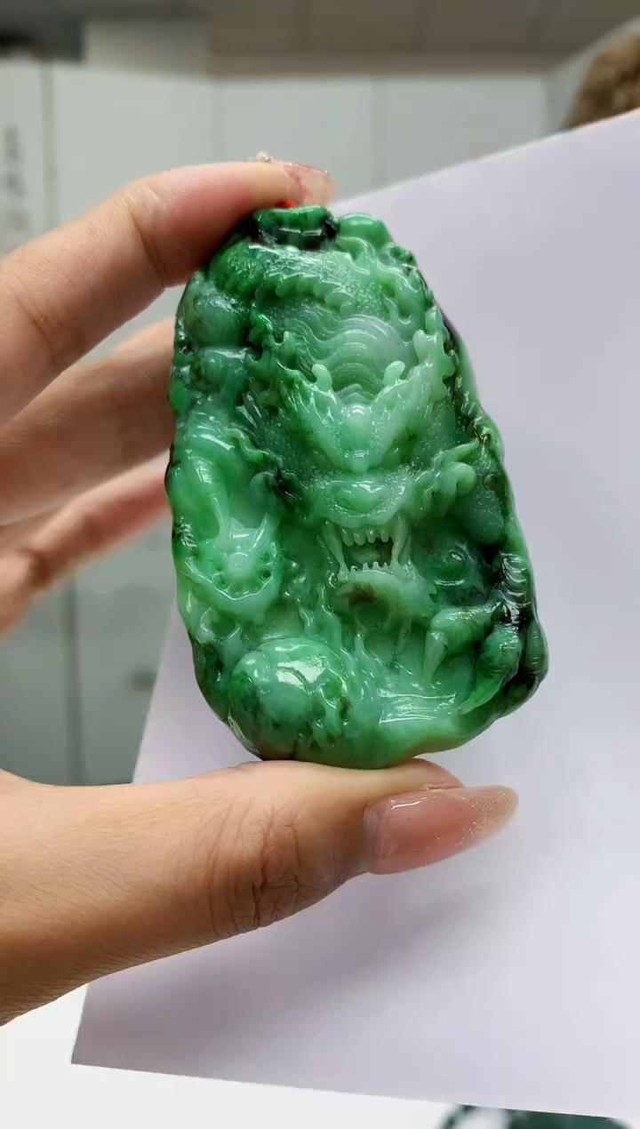 【闪购商品】定制翡翠未镶嵌4812MM-毛货挂件61