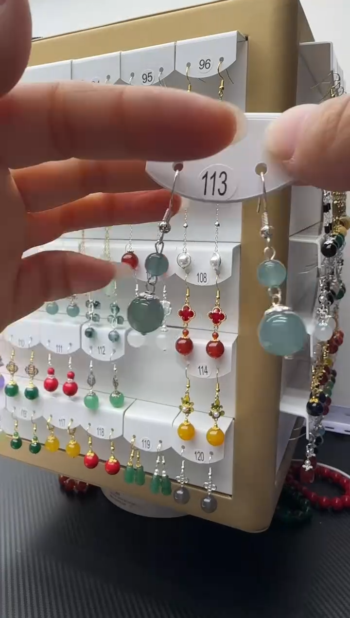 未镶嵌石英质玉（非洲翠）耳坠113