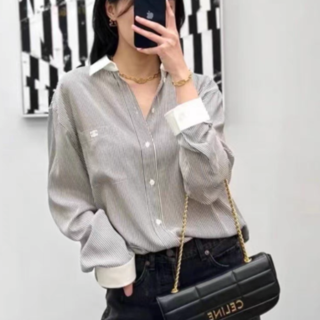 未使用 Celine/思琳 汤/P235603485/灰白竖纹刺绣凯旋门衬衫 38