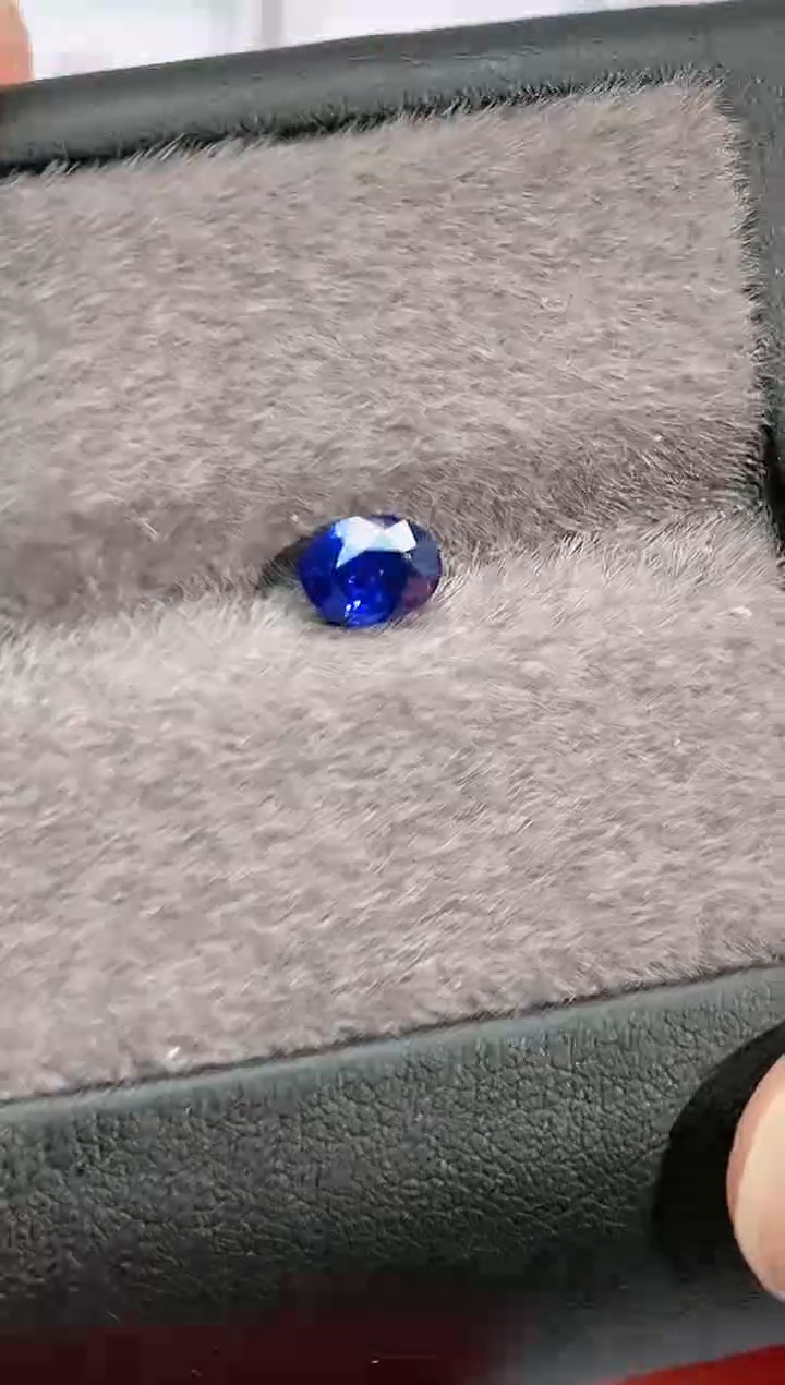 裸石蓝宝石0.95-2100天然无烧皇家蓝蓝宝石