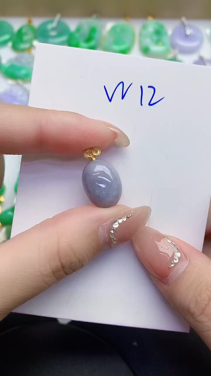 颈饰未镶嵌翡翠缅甸天然翡翠A货