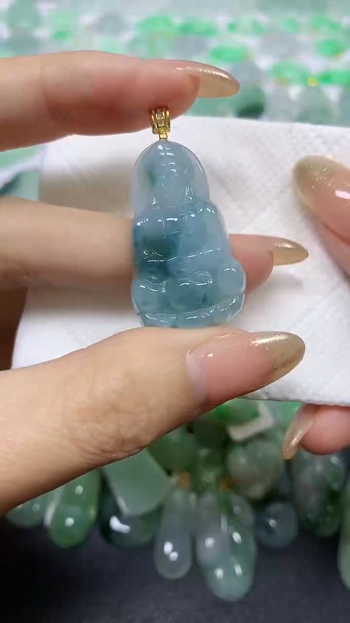 颈饰未镶嵌翡翠A货