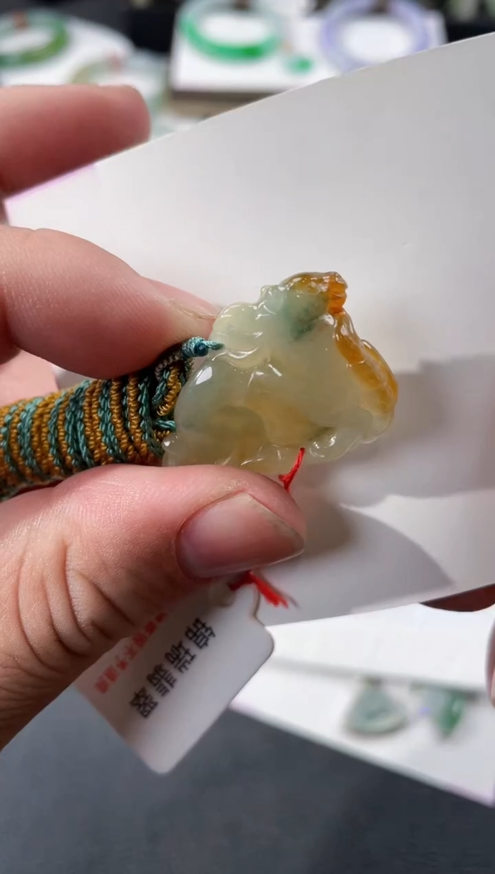 【闪购商品】翡翠颈饰未镶嵌唐马吊坠