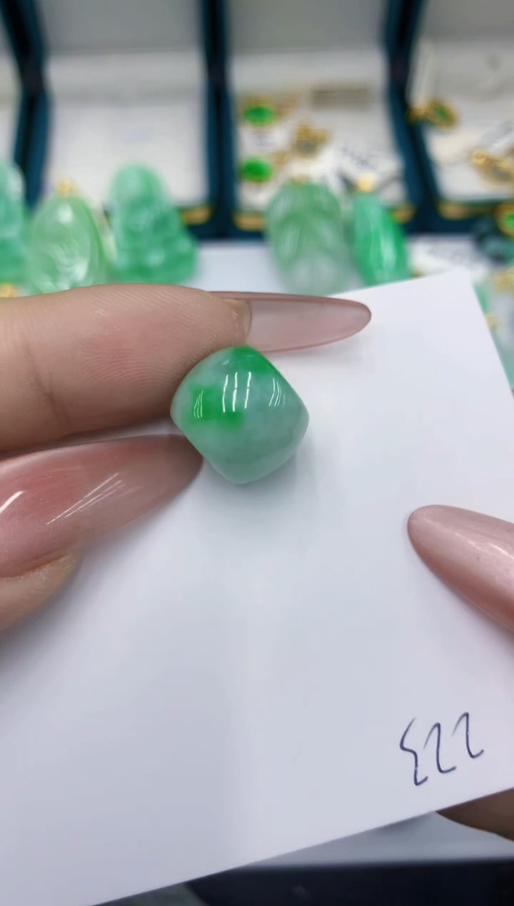 颈饰未镶嵌翡翠11111