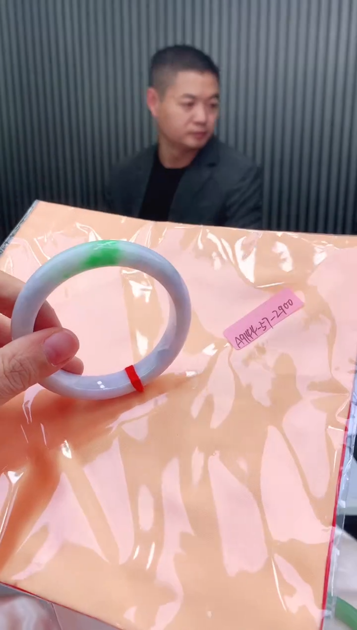 未镶嵌手镯翡翠57