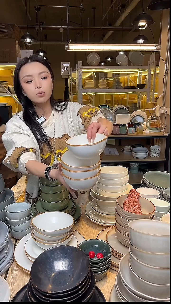瓷27外贸尾货窑变釉下彩默外微瑕4.5寸