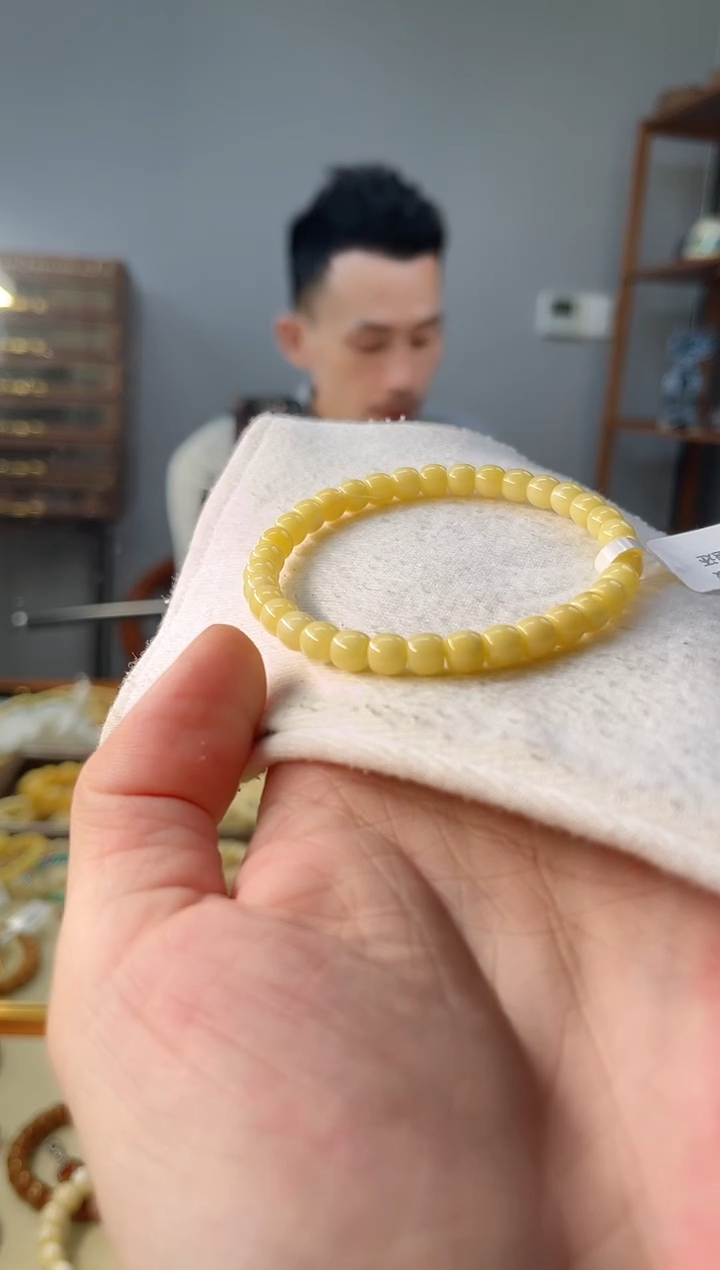 裸石琥珀未镶嵌八**财琥珀蜜蜡d052