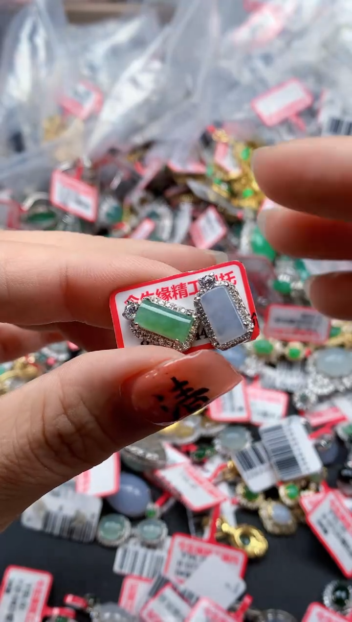 银S925镶嵌戒指翡翠天然A货缅甸翡翠