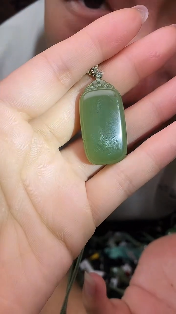 颈饰未镶嵌和田玉多样性发货，拍一发一