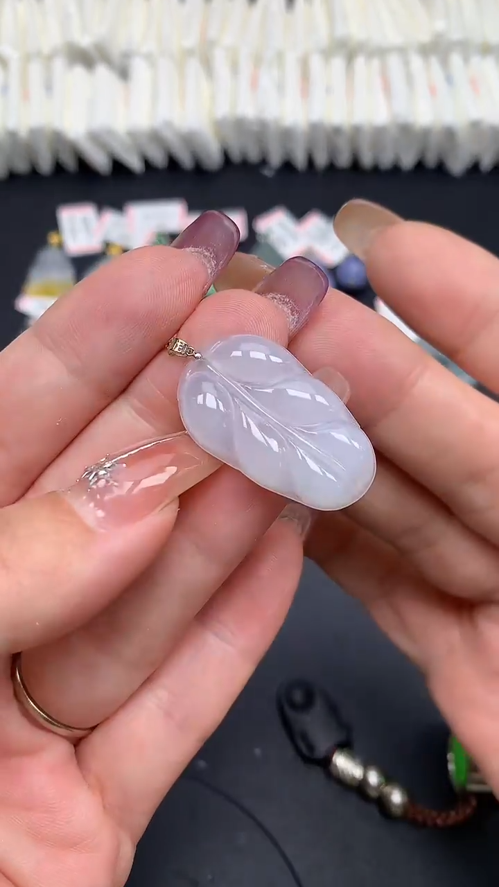 翡翠18K金镶嵌吊坠(不含链)MS190471