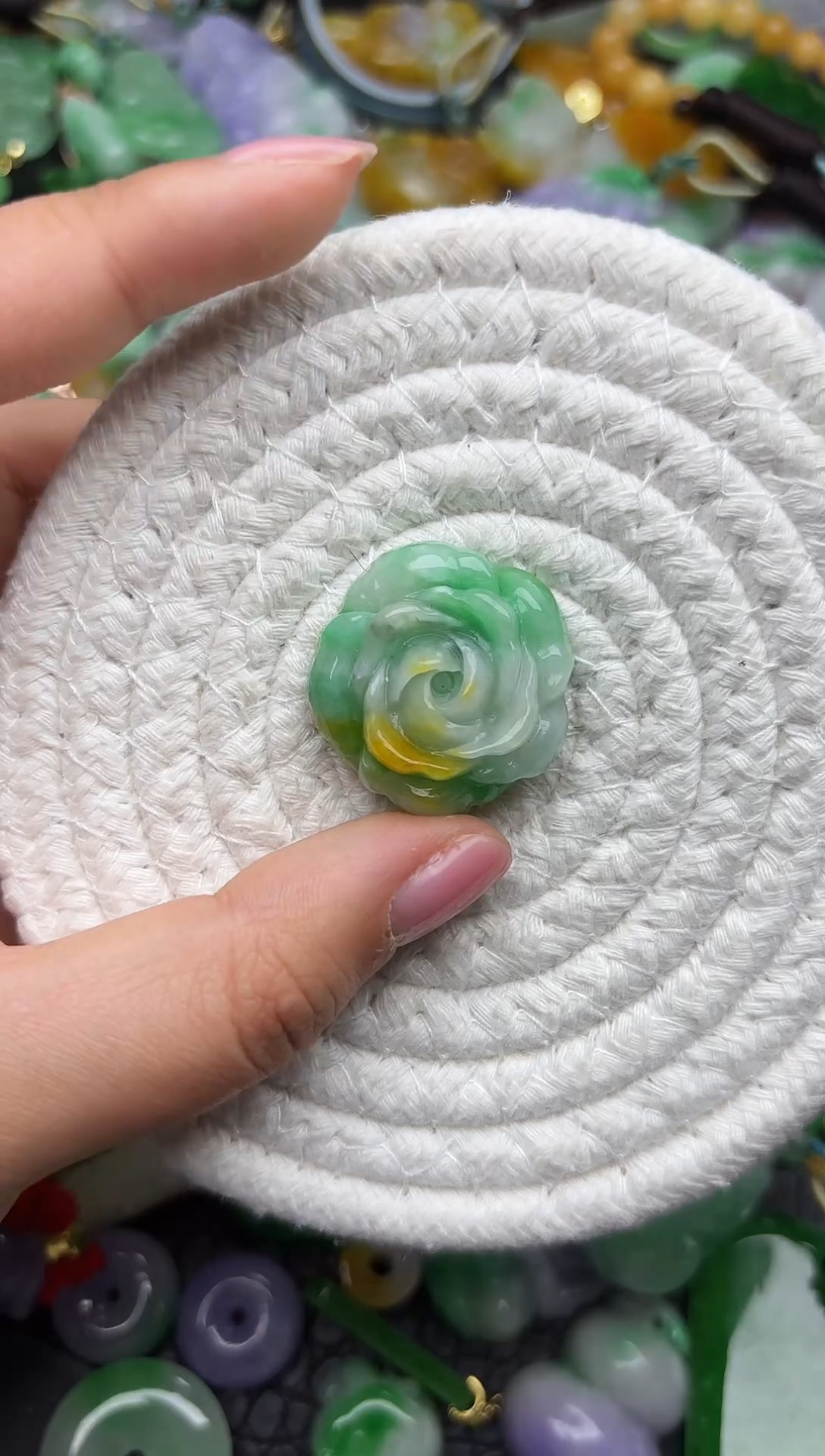 颈饰未镶嵌翡翠缅甸翡翠吊坠