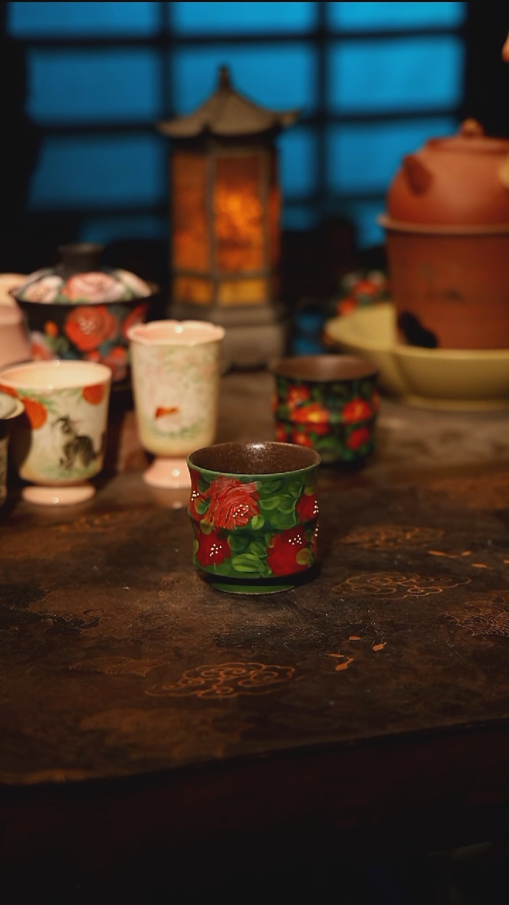 陶瓷景德镇高温釉下彩手工手绘款式