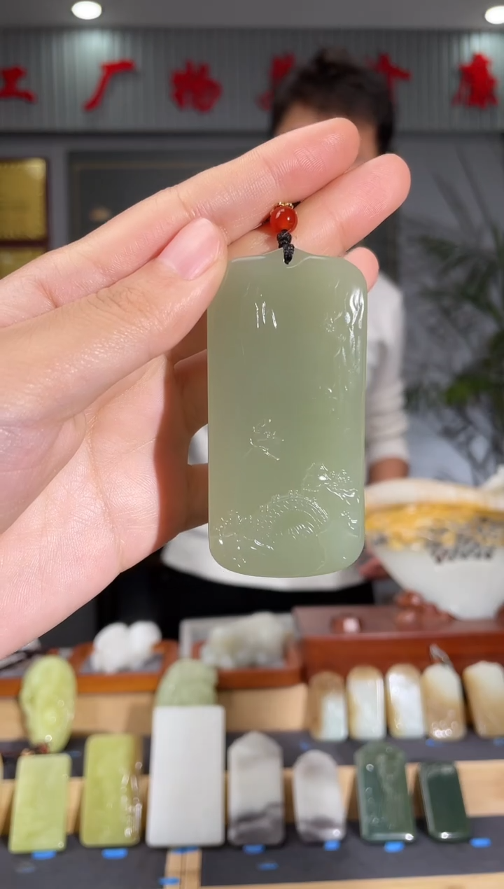 【闪购商品】和田玉颈饰未镶嵌拍一发一 多样性发货