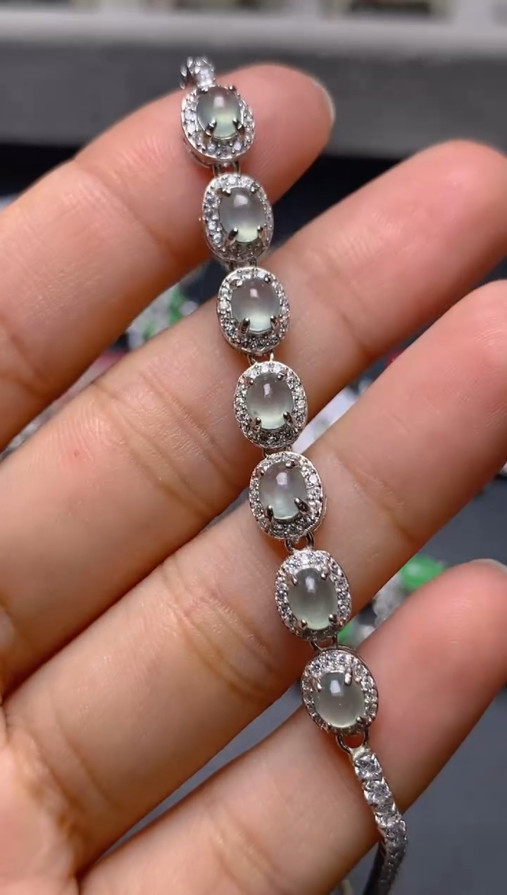 银S925镶嵌戒指翡翠百内无证书