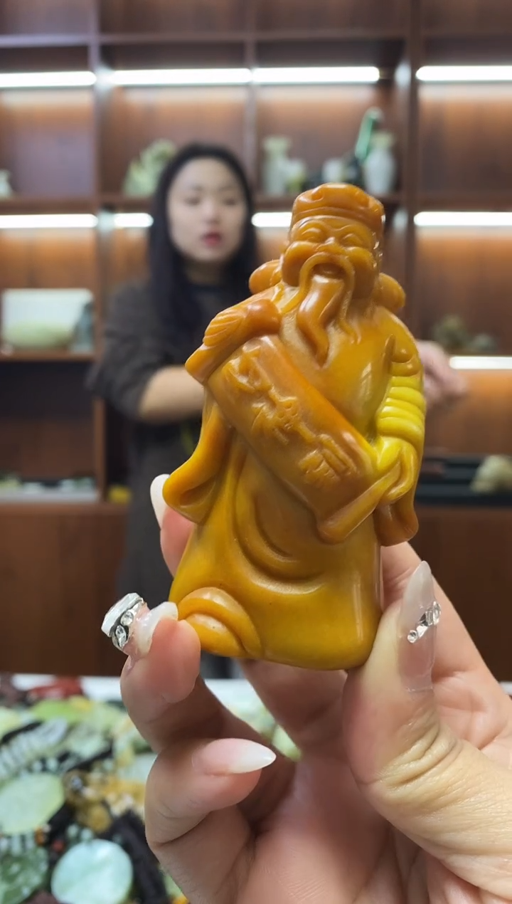 未镶嵌岫玉手把    